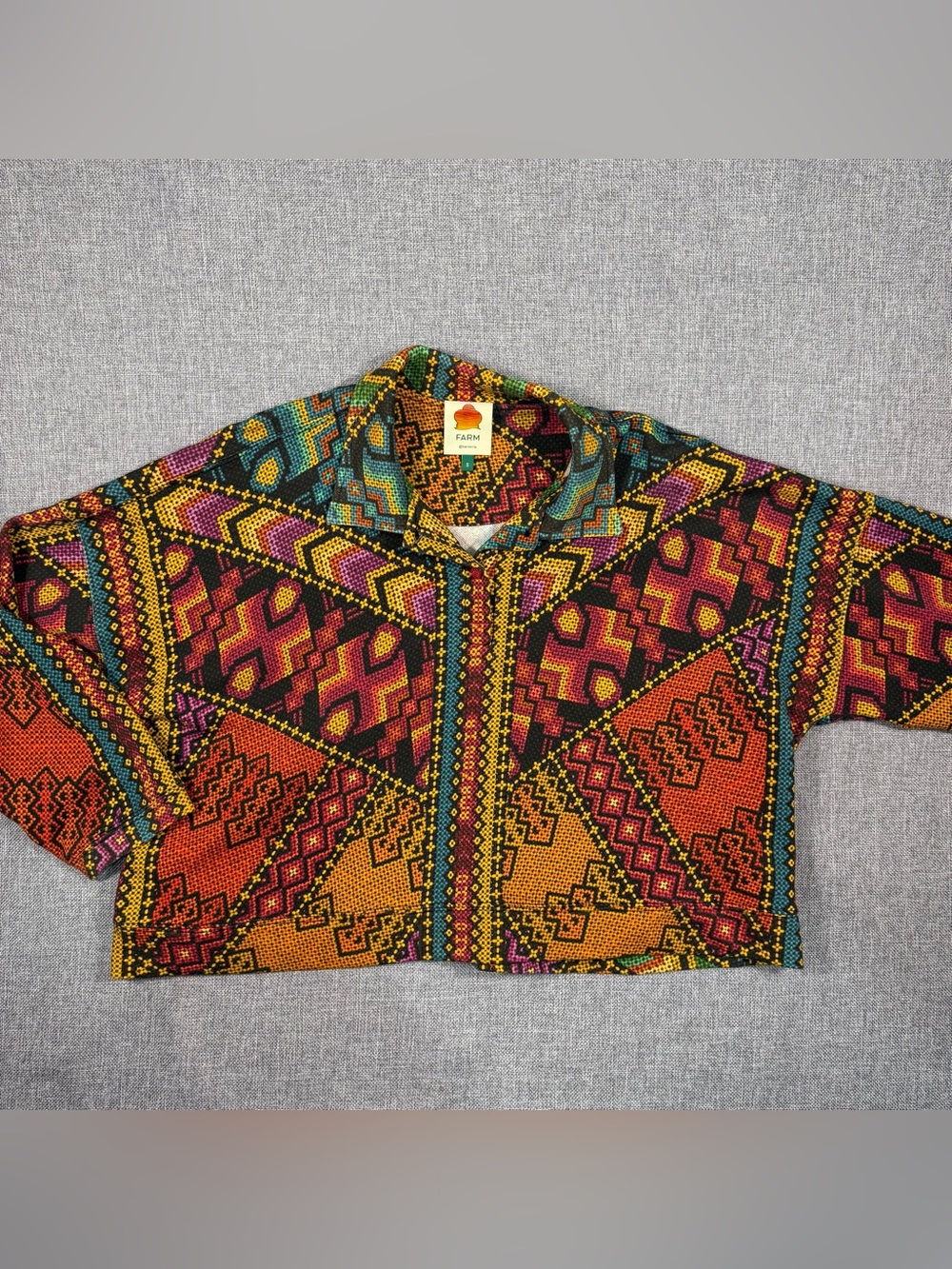 FARM Rio Multicolor Aztec Cropped Button-Down Blouse